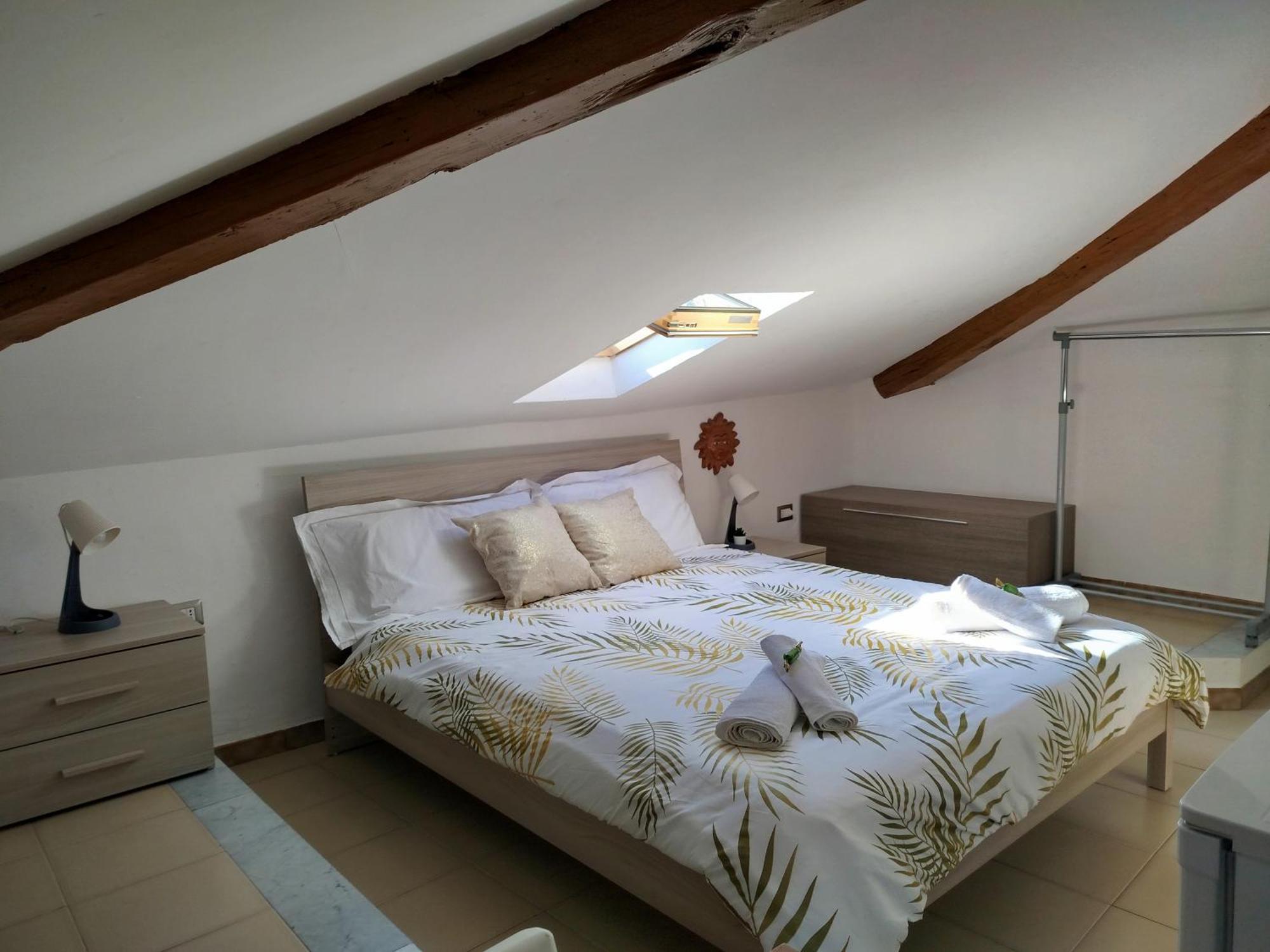 Apartment Mansarda Garibaldi Catania